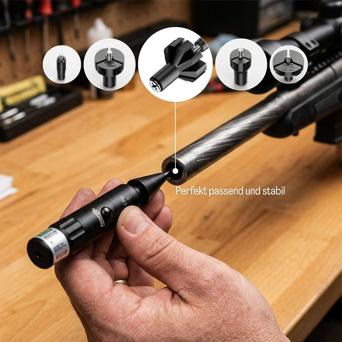 Lasergrad Einschießlaser, Hand steckt Adapter in Gewehrlauf, Kreisbilder zeigen Adaptergrößen