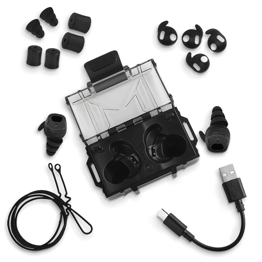 Bluetooth Aktiver Gehoerschutz Pro in Schwarz, offene Aufbewahrungsbox mit Ohrpassstuecken, Trageband und USB-Ladekabel