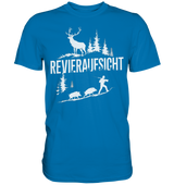 Revieraufsicht Premium Shirt in Blau mit Jagdmotiv aus Hirsch und zwei Wildschweinen, Frontansicht des Shirts