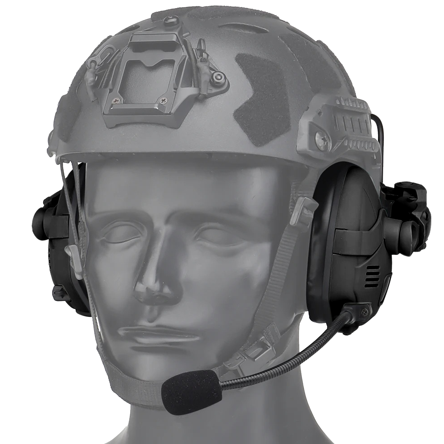 EchoGuard Pro Kapselgehörschutz in Schwarz per Schienenadapter am Helm montiert, Dreiviertelansicht