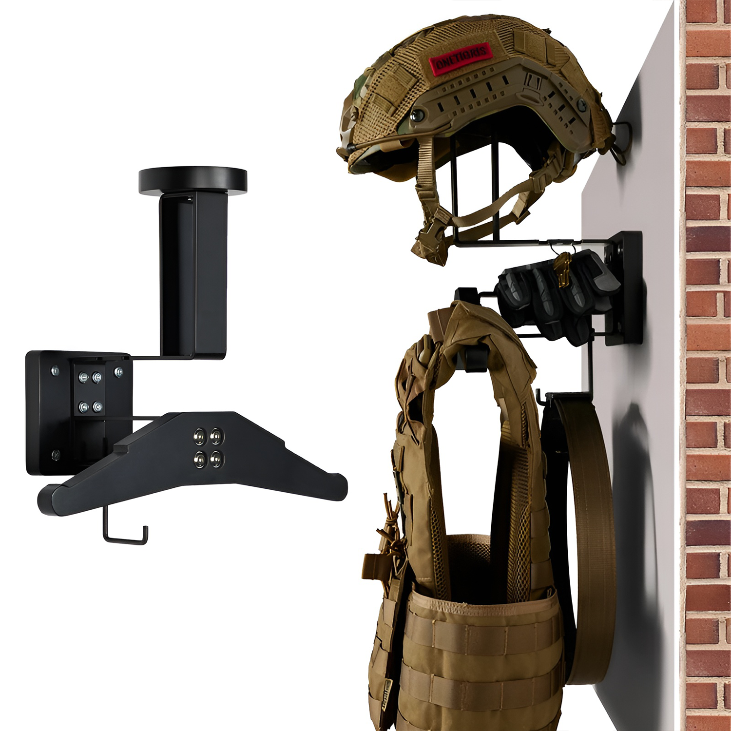 StahlHalt Wandhalterung in Schwarz freigestellt, daneben montiert an Wand mit Helm, Weste und Gurt